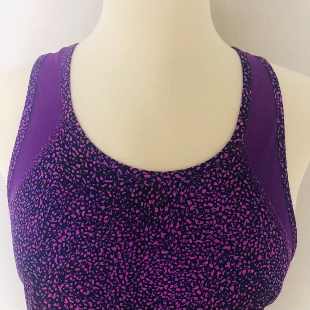Nike Racer Back Top Dri Fit Size Medium - Picture 2 of 7